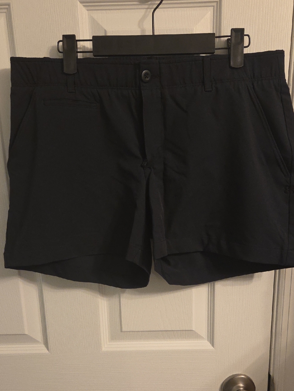 Under Armour Black HeatGear Fitted Golf Shorts